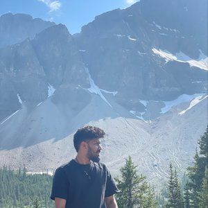 Meet your Posher, Varun